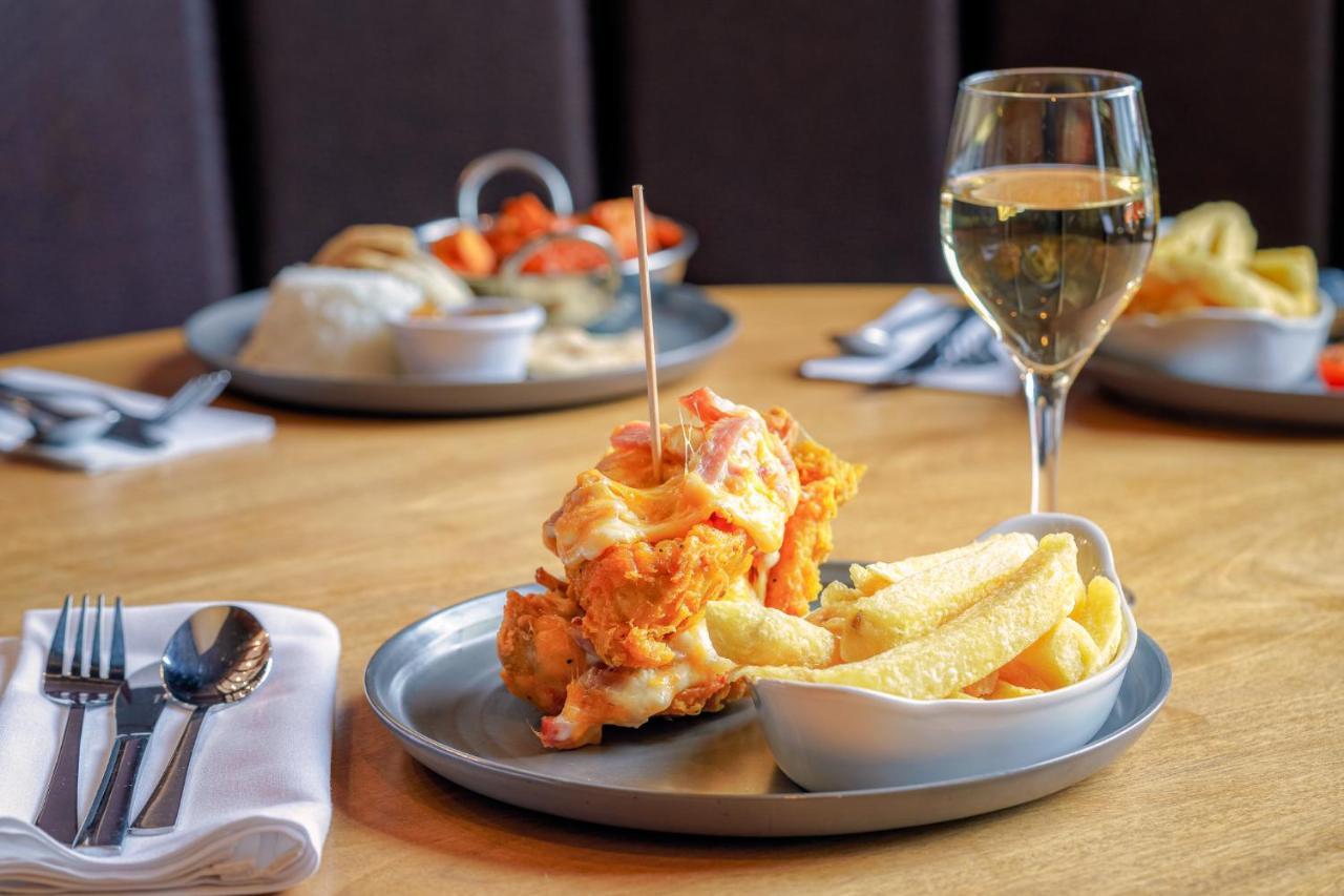 Portrush Atlantic Hotel Экстерьер фото