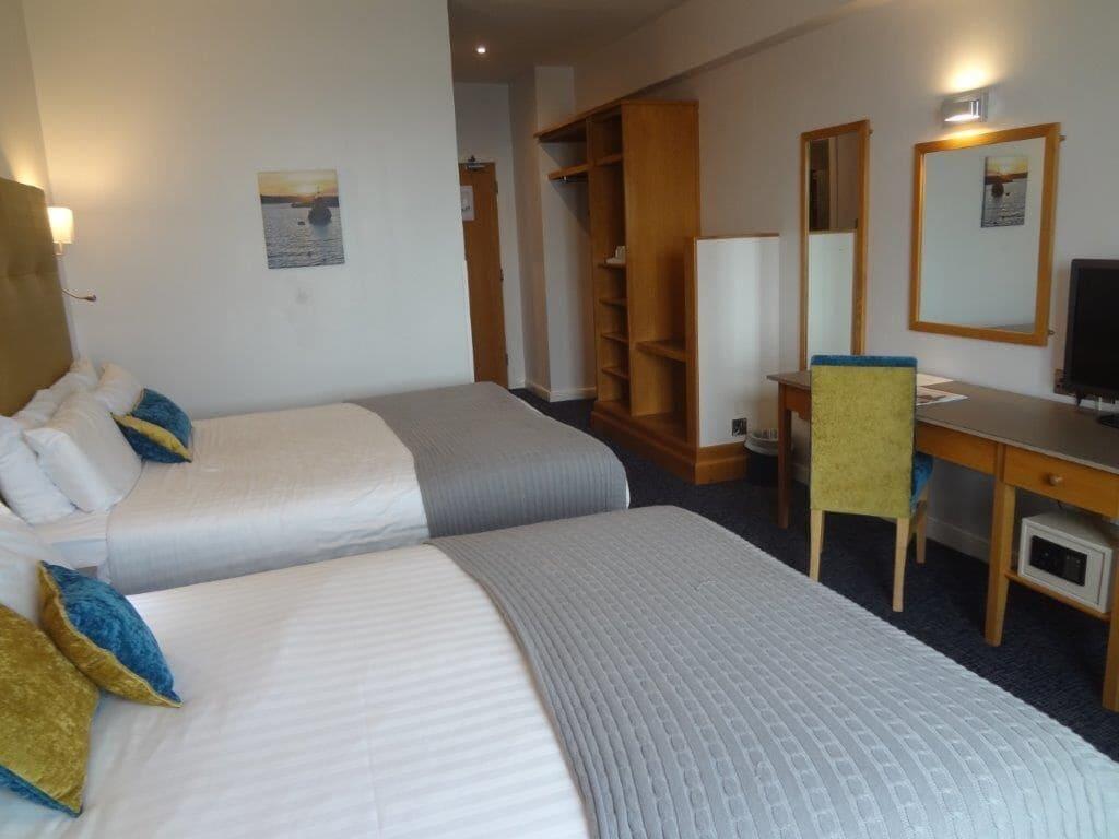 Portrush Atlantic Hotel Экстерьер фото