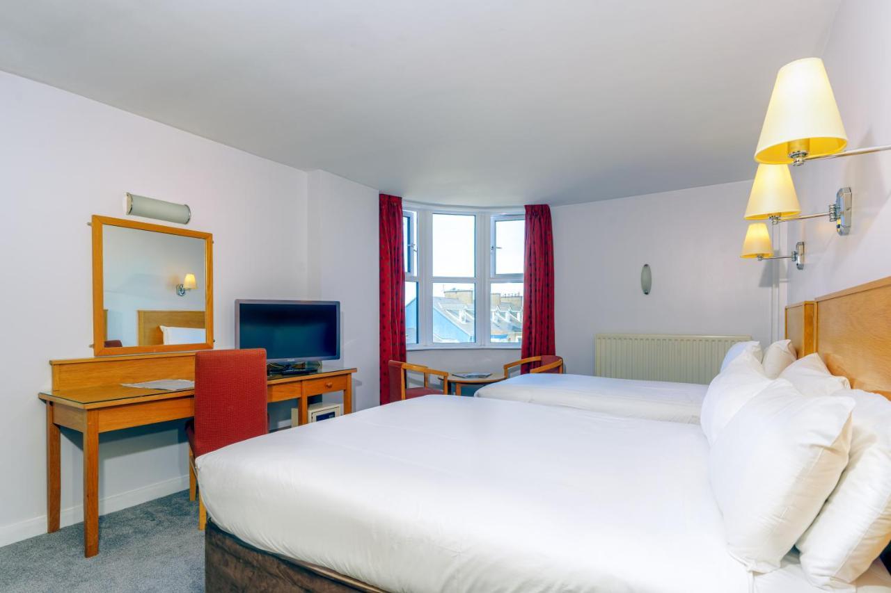 Portrush Atlantic Hotel Экстерьер фото