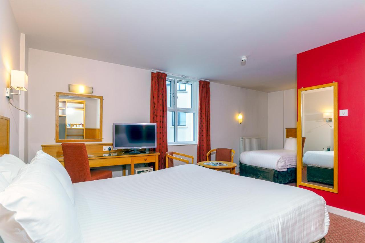 Portrush Atlantic Hotel Экстерьер фото