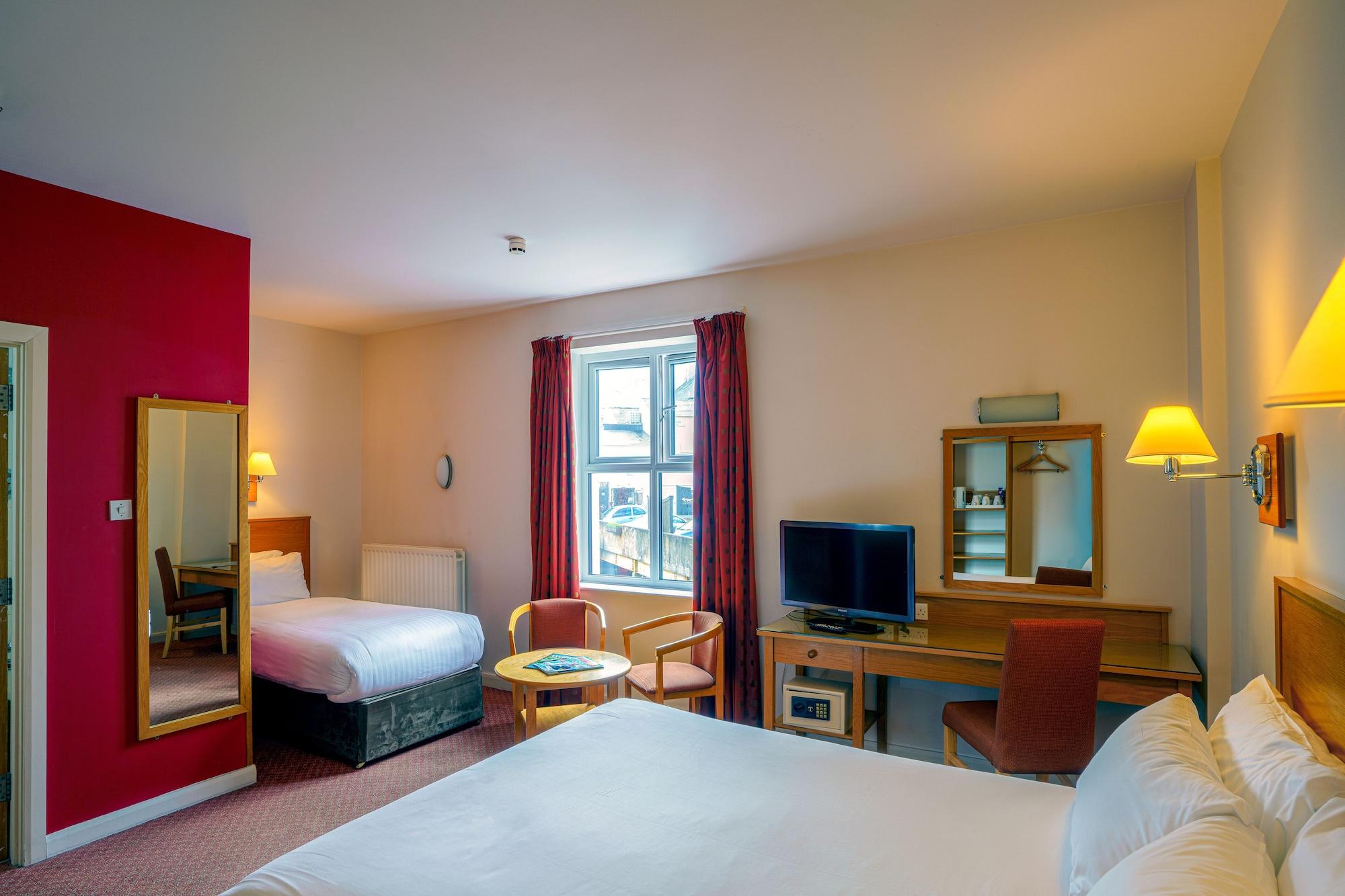 Portrush Atlantic Hotel Экстерьер фото