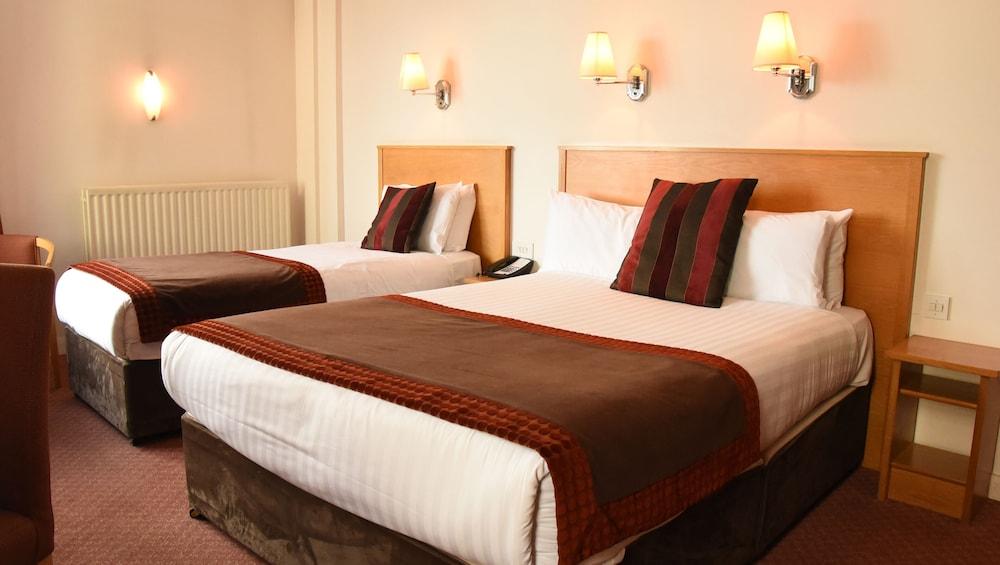 Portrush Atlantic Hotel Экстерьер фото