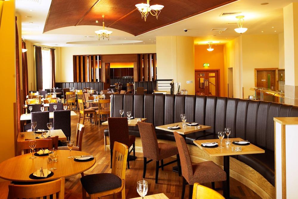 Portrush Atlantic Hotel Экстерьер фото